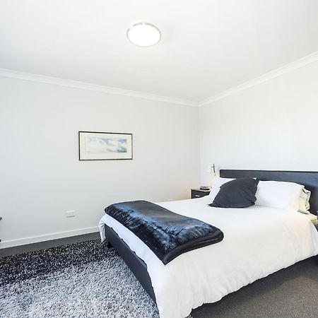 Bircoo Cottage Beach And Golf Getaway Bridport Exterior photo
